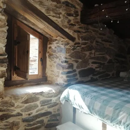 Casitas De منزل ريفي Requeixo